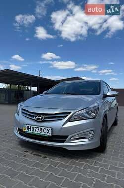 Седан Hyundai Solaris 2016 в 