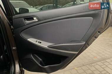 Седан Hyundai Solaris 2016 в 
