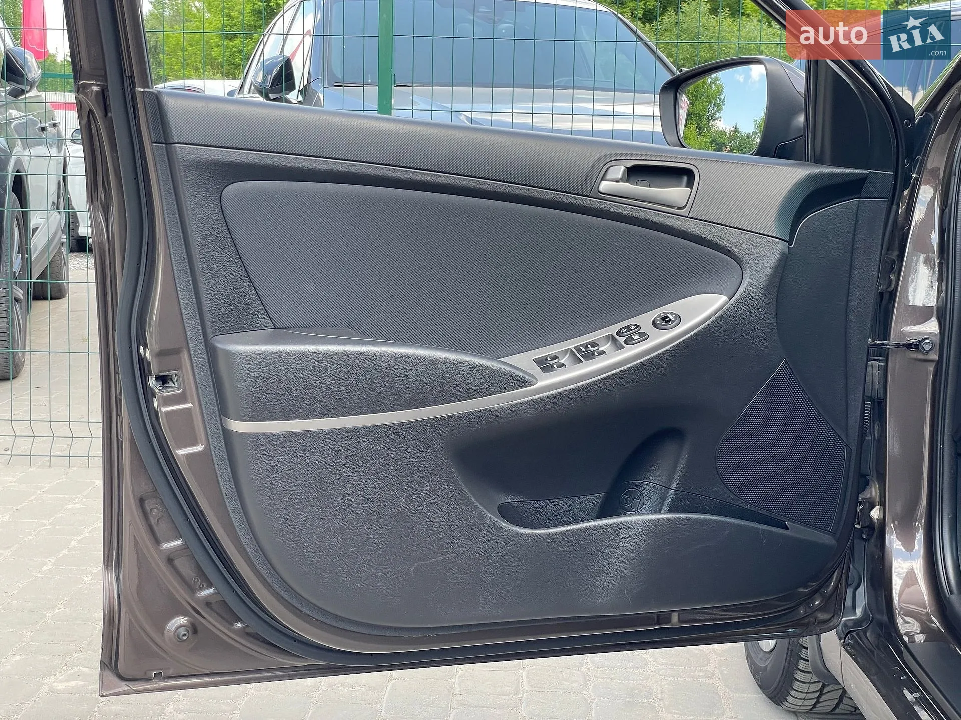 2016 Hyundai Solaris - мініатюра 23