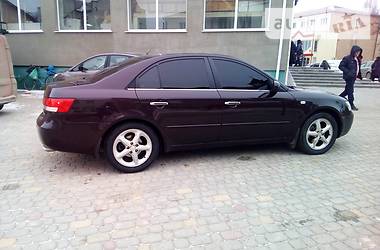 Седан Hyundai Sonata 2006 в Чемеровцах