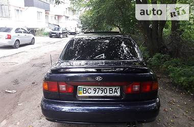 Седан Hyundai Sonata 1996 в Львове