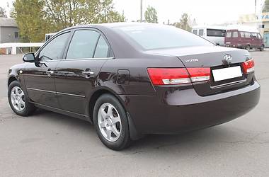 Седан Hyundai Sonata 2006 в Николаеве