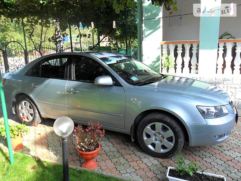 Седан Hyundai Sonata 2007 в Сваляве