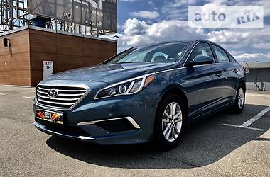 Седан Hyundai Sonata 2016 в Киеве