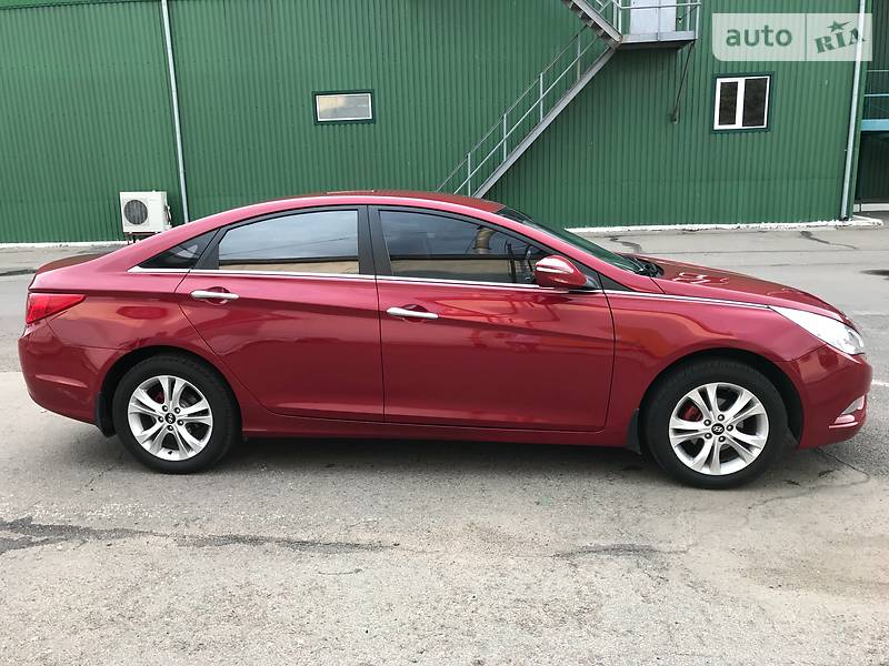 Седан Hyundai Sonata 2011 в Миколаєві