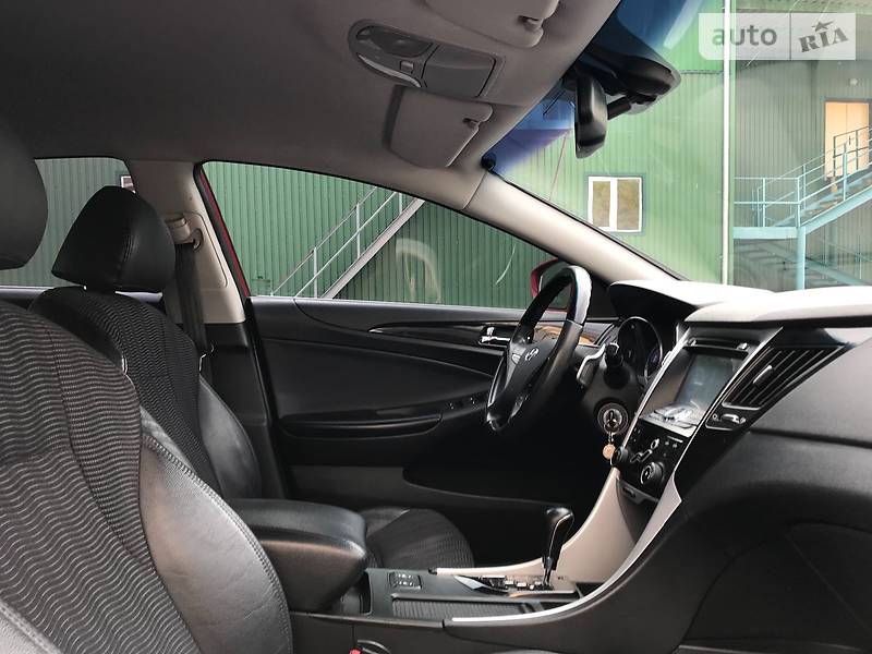 Седан Hyundai Sonata 2011 в Миколаєві
