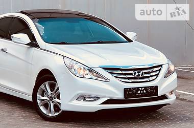 Седан Hyundai Sonata 2011 в Одессе