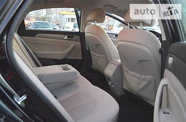 Седан Hyundai Sonata 2016 в Киеве