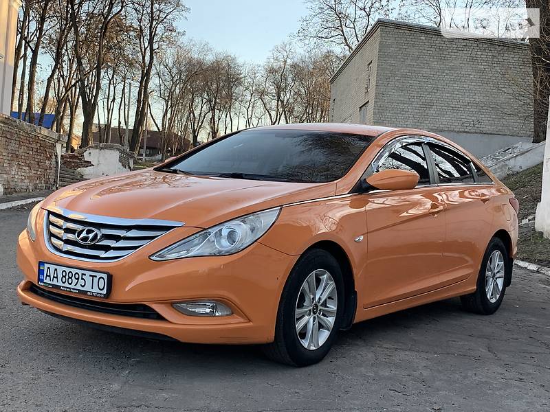 Седан Hyundai Sonata 2010 в Кам'янському