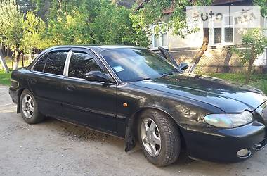 Седан Hyundai Sonata 1996 в Шепетовке