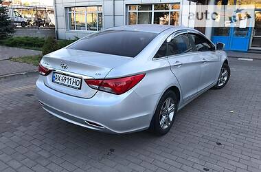 Седан Hyundai Sonata 2013 в Киеве