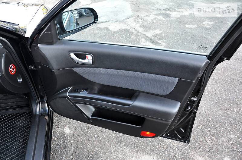 Седан Hyundai Sonata 2008 в Львове