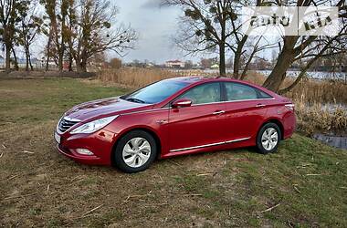 Седан Hyundai Sonata 2014 в Киеве