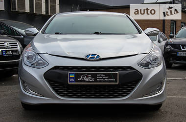 Седан Hyundai Sonata 2013 в 