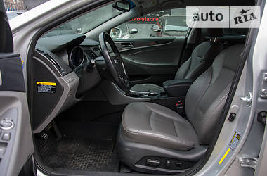 Седан Hyundai Sonata 2013 в 