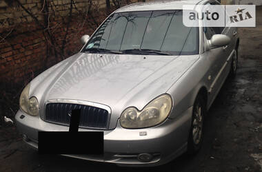 Седан Hyundai Sonata 2004 в Запоріжжі