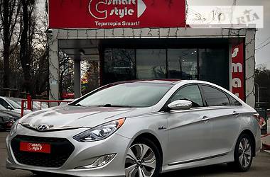 Седан Hyundai Sonata 2014 в Киеве