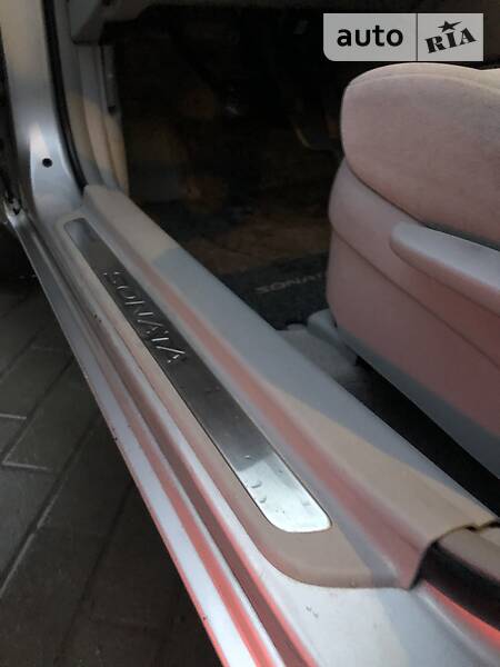 Седан Hyundai Sonata 2006 в Львові