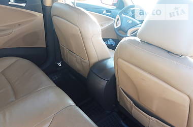 Седан Hyundai Sonata 2011 в 
