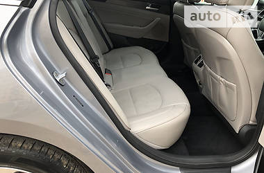 Седан Hyundai Sonata 2015 в 