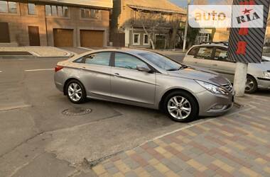 Седан Hyundai Sonata 2011 в Николаеве