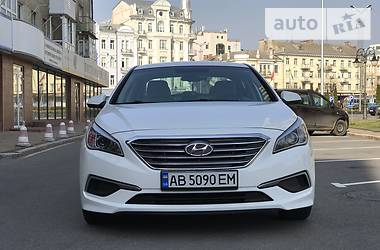 Седан Hyundai Sonata 2015 в 