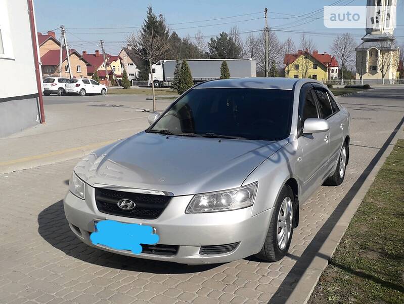 Седан Hyundai Sonata 2006 в Львове