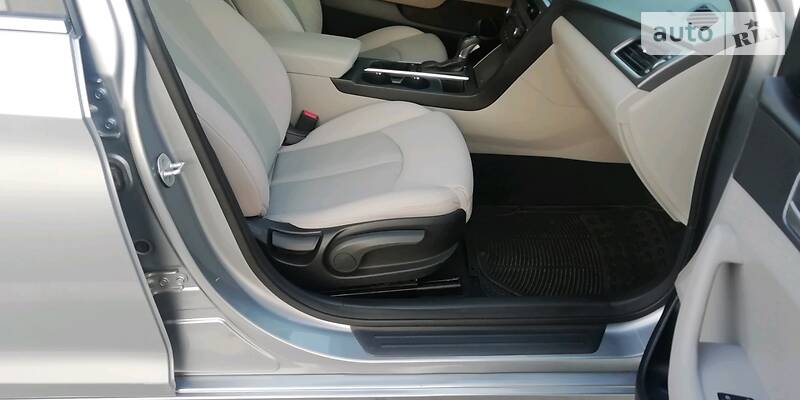 Седан Hyundai Sonata 2014 в Києві фото 51 Седан Hyundai Sonata 2014 в Києві