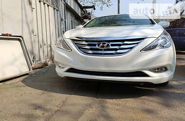 Седан Hyundai Sonata 2013 в 