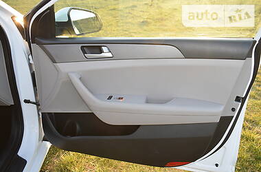 Седан Hyundai Sonata 2015 в 
