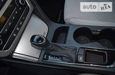 Седан Hyundai Sonata 2015 в 