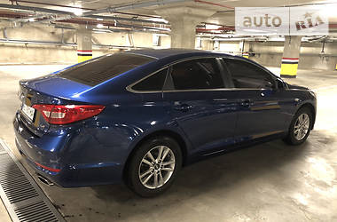 Седан Hyundai Sonata 2015 в 
