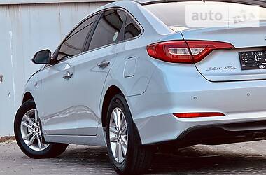 Седан Hyundai Sonata 2016 в 