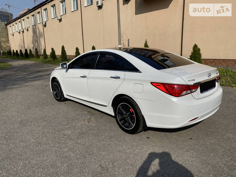Седан Hyundai Sonata 2012 в Києві