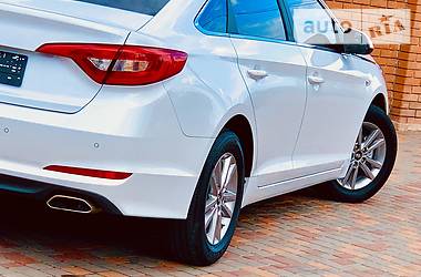 Седан Hyundai Sonata 2015 в Одессе