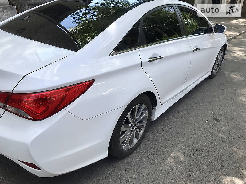 Седан Hyundai Sonata 2014 в Дніпрі