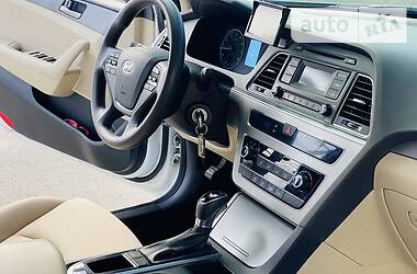 Седан Hyundai Sonata 2015 в 
