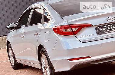 Седан Hyundai Sonata 2017 в 