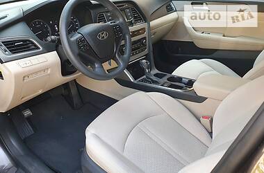Седан Hyundai Sonata 2015 в 