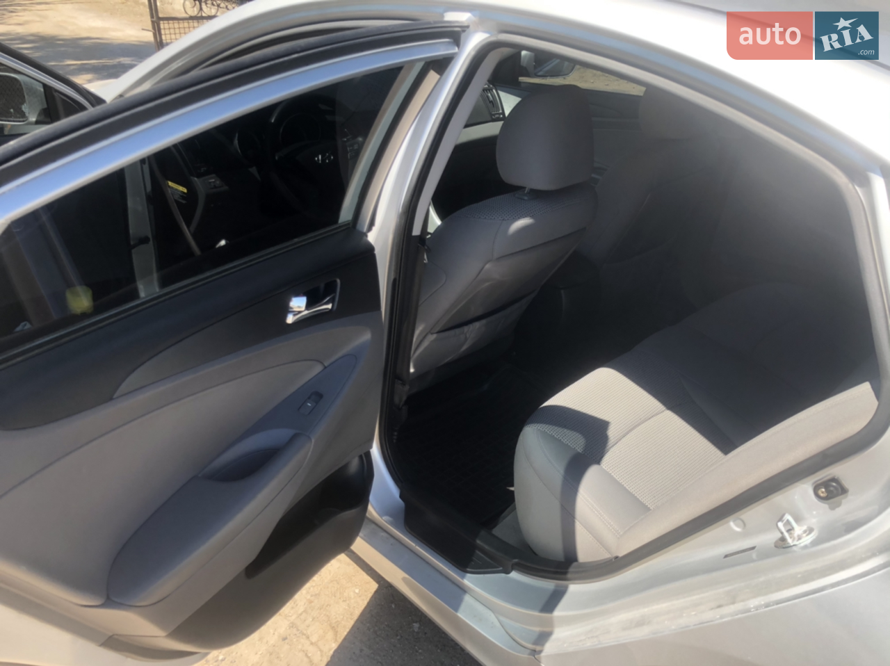2011 Hyundai Sonata - мініатюра 6