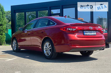 Седан Hyundai Sonata 2015 в Киеве