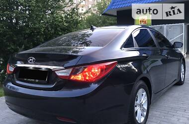 Седан Hyundai Sonata 2012 в Львове