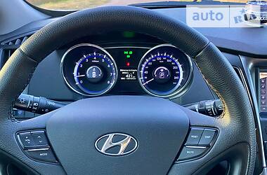 Седан Hyundai Sonata 2013 в 