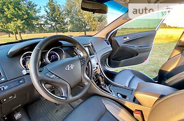Седан Hyundai Sonata 2013 в 