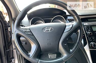 Седан Hyundai Sonata 2011 в 