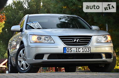 Седан Hyundai Sonata 2009 в Дрогобыче