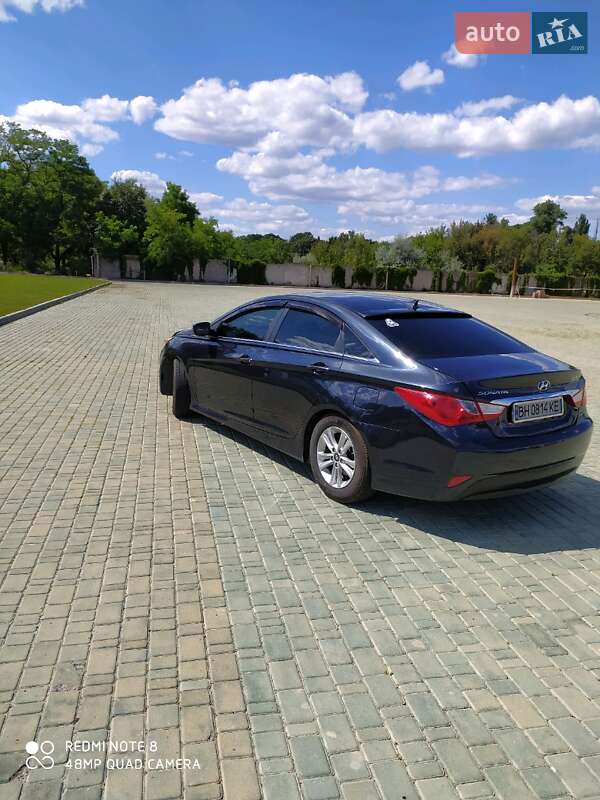 Седан Hyundai Sonata 2014 в Білгороді-Дністровському