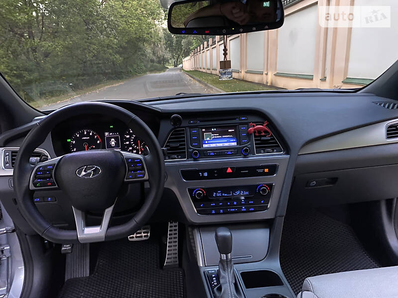 Седан Hyundai Sonata 2014 в Києві