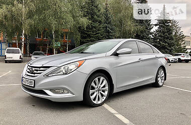 Седан Hyundai Sonata 2013 в Киеве