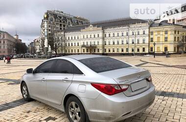 Седан Hyundai Sonata 2013 в Києві